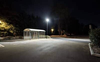 Place de la Céramique : un abri bus rénové pour améliorer le confort des enfants
